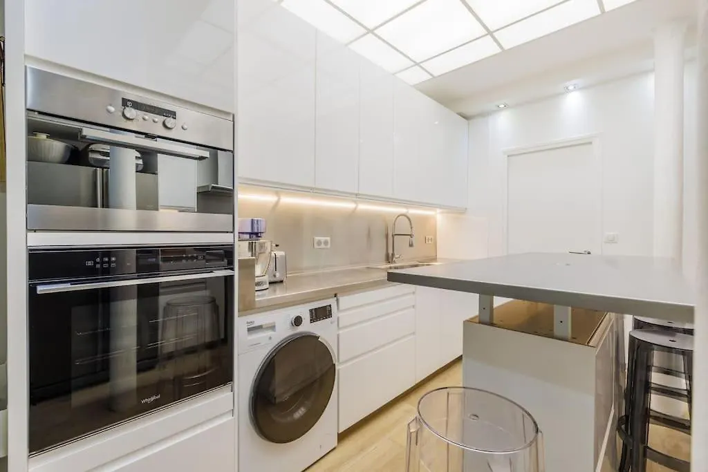 N Sublime Appartement Avec Sauna Dans Le 17E Parigi Francia